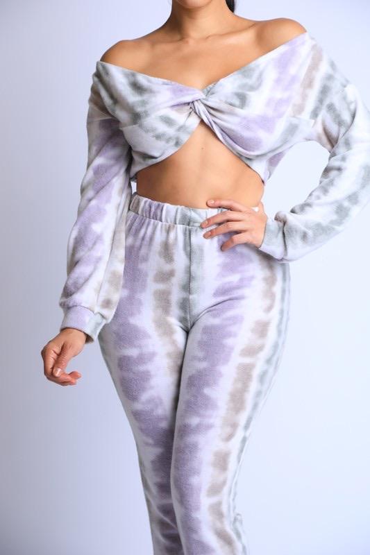 FUZZY PANT SET - TRESLUSH