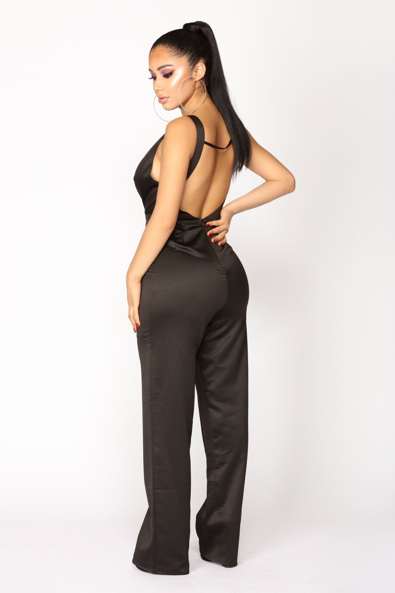 STRIKE A POSE JUMPSUIT - TRESLUSH